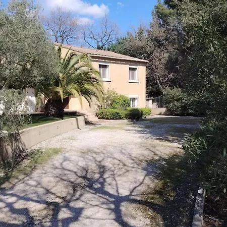 Maison Avec Piscine Privée Et Clim à Hébergement de vacances