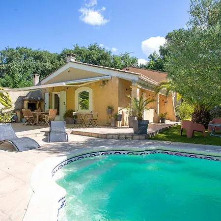 Maison Avec Piscine Privée Et Clim à Rochefort-du-Gard